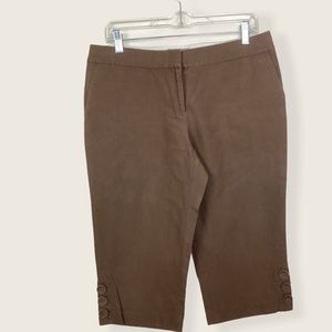 Tommy Bahama capri pants size 8